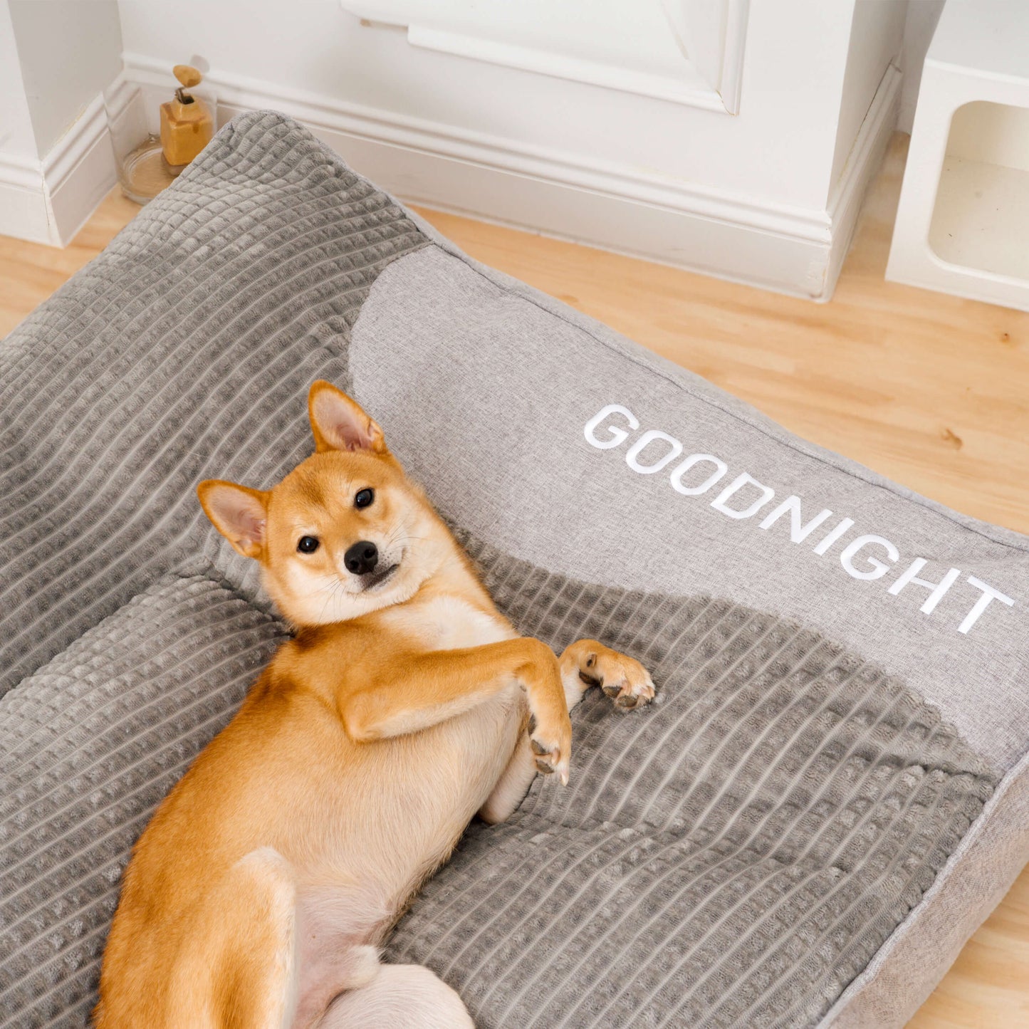 🐾 Premium Orthopedic Comfort Pet Bed – Thick Head, Supportive, Soft & All-Season Design